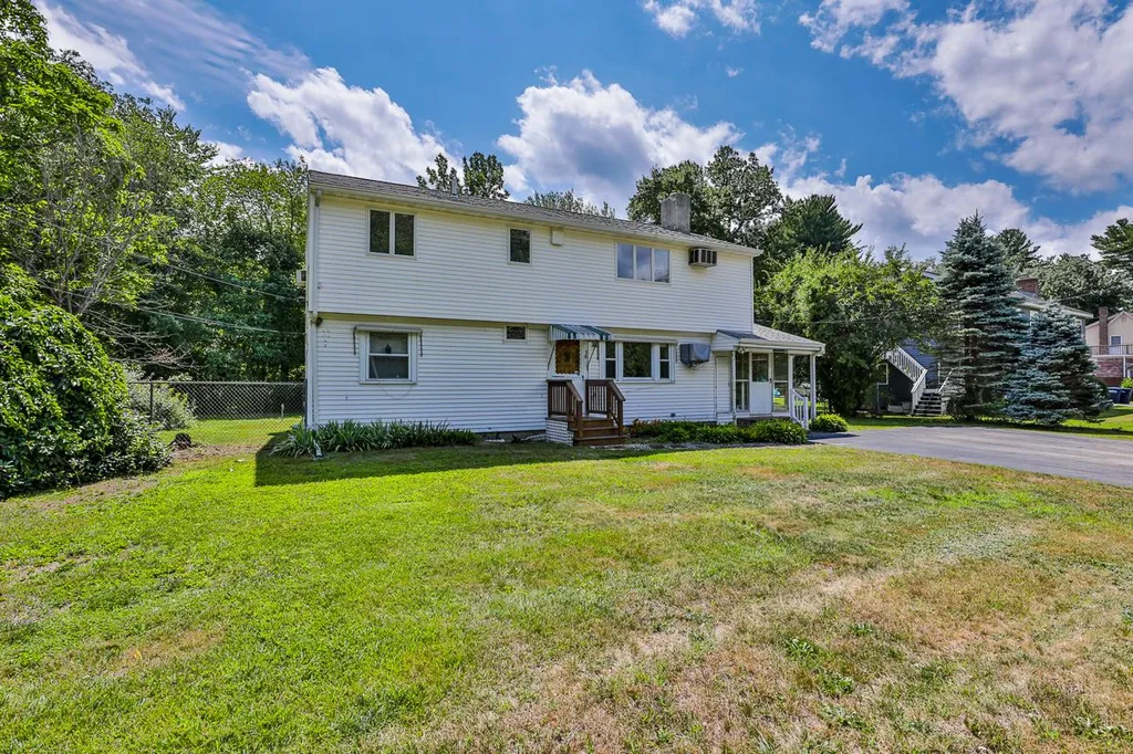38 Pond Street Salem NH 03079