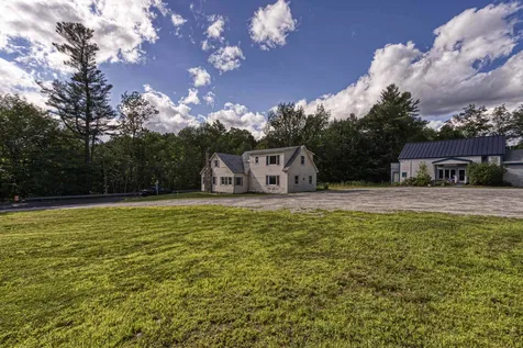 962 Route 11 Sunapee NH 03782