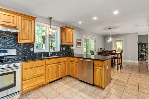 2 Hilton Drive Newmarket NH 03857