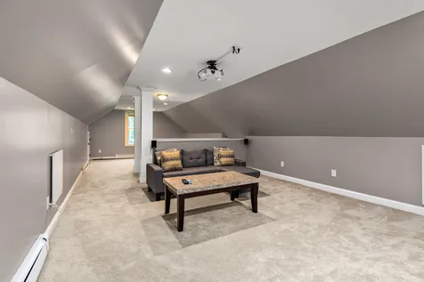 2 Hilton Drive Newmarket NH 03857