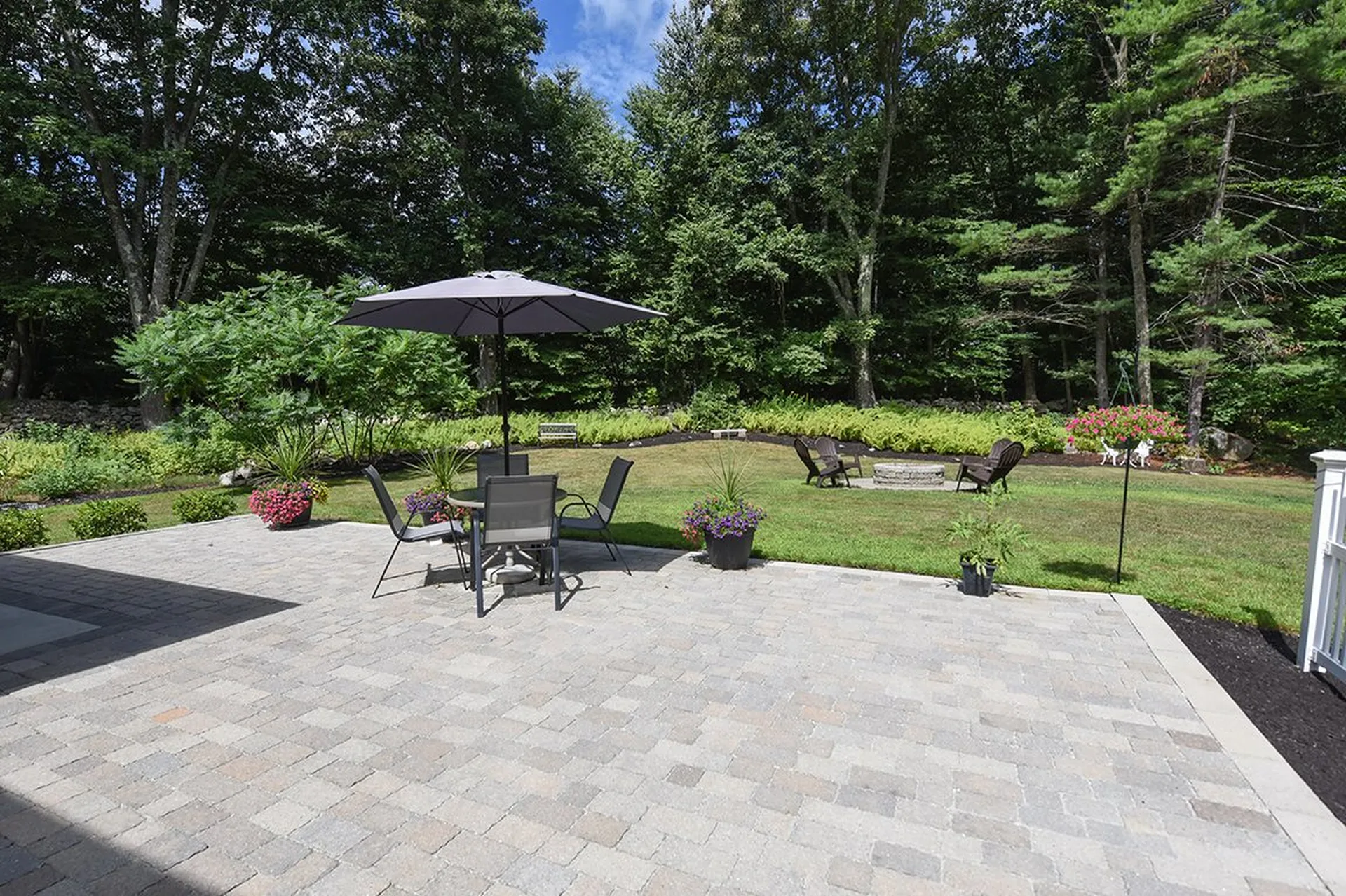 17 Woodland Drive Sandown NH 03873