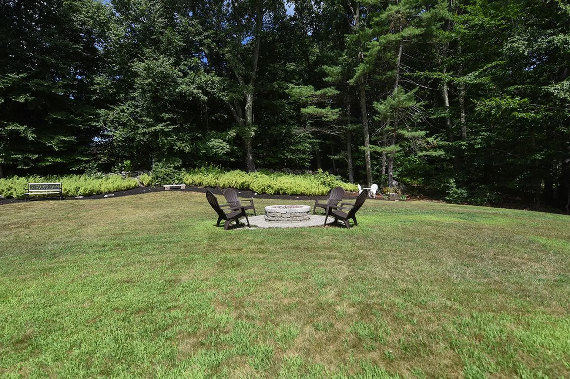 17 Woodland Drive Sandown NH 03873