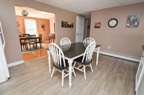17 Woodland Drive Sandown NH 03873