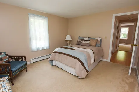 17 Woodland Drive Sandown NH 03873