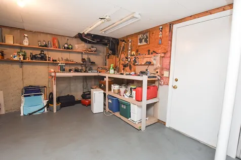 17 Woodland Drive Sandown NH 03873