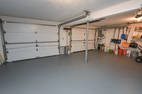 17 Woodland Drive Sandown NH 03873