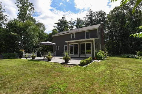 17 Woodland Drive Sandown NH 03873