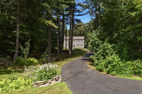 17 Woodland Drive Sandown NH 03873
