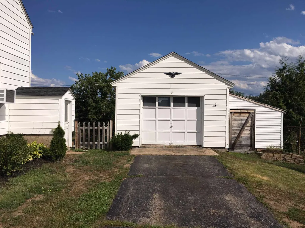 17 Lagasse Street Rochester NH 03867