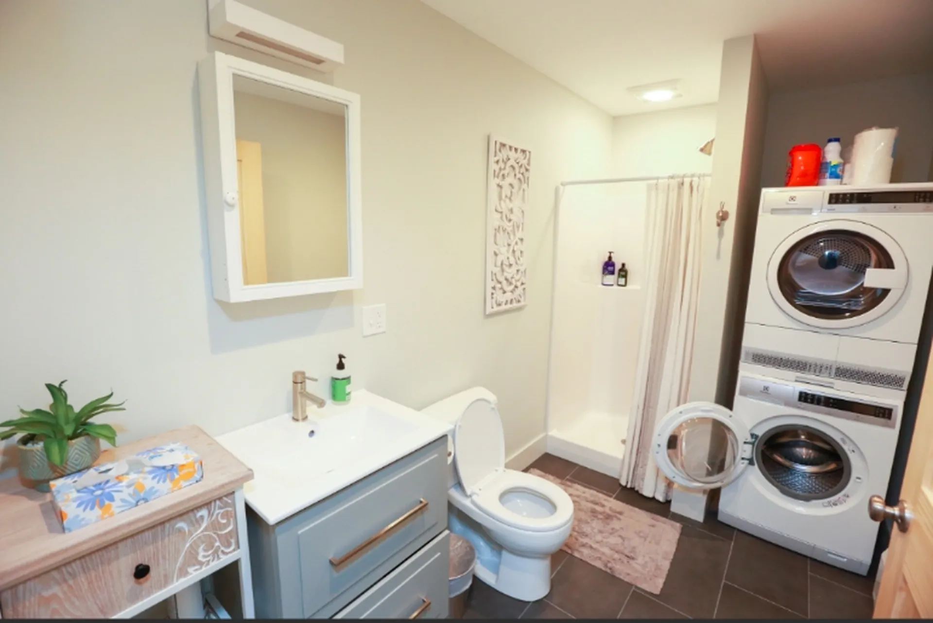 27 Lakeview Terrace Burlington VT 05401