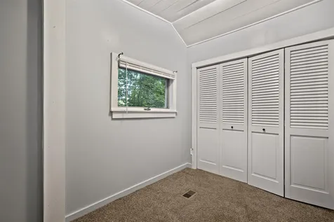 62 Castlerock Road Barrington NH 03825