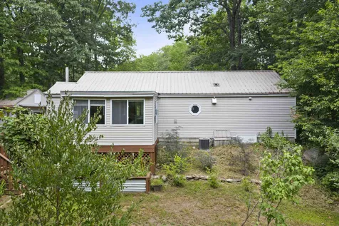 62 Castlerock Road Barrington NH 03825