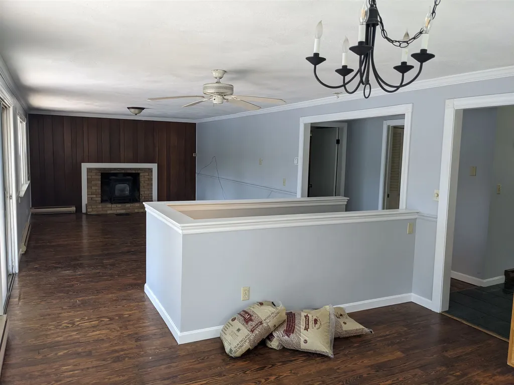 3 Sunset Lane Deerfield NH 03037