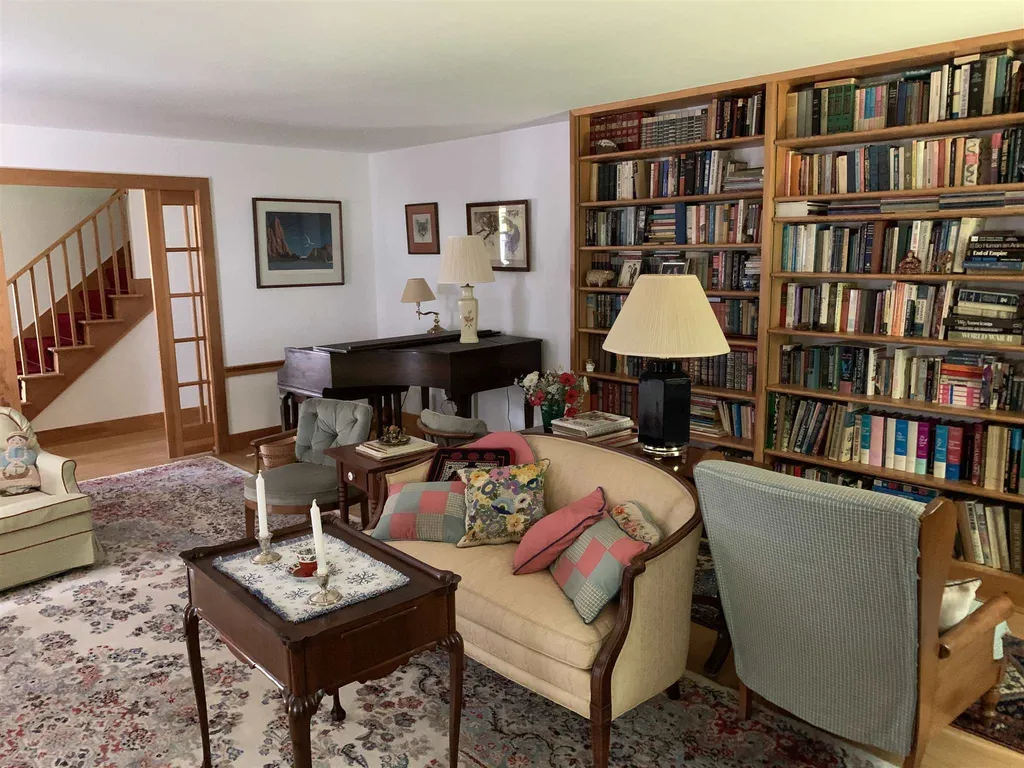 437 Wentworth Road Brookfield NH 03872