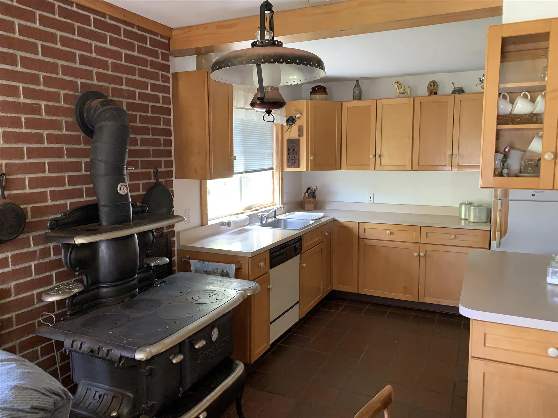 437 Wentworth Road Brookfield NH 03872