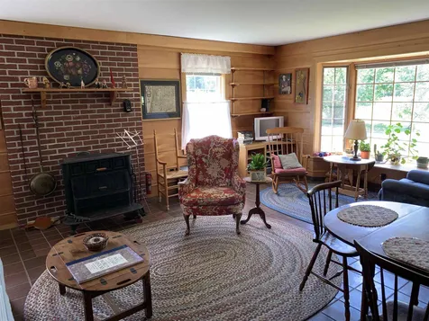437 Wentworth Road Brookfield NH 03872