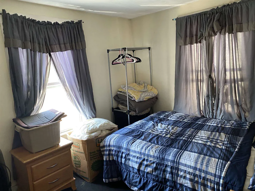 15 Highland Street Nashua NH 03064