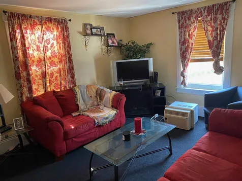 15 Highland Street Nashua NH 03064