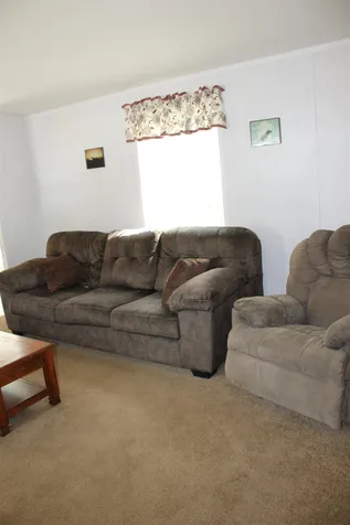 21 Embassy Avenue Hooksett NH 03106