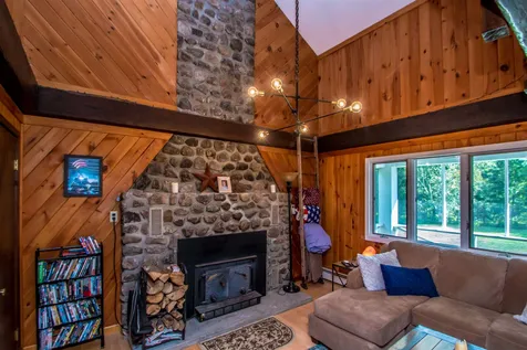 75 Young Road Milan NH 03588