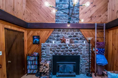 75 Young Road Milan NH 03588