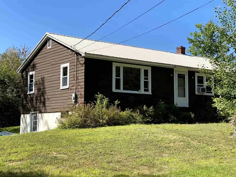 69 College Road Wolfeboro NH 03894