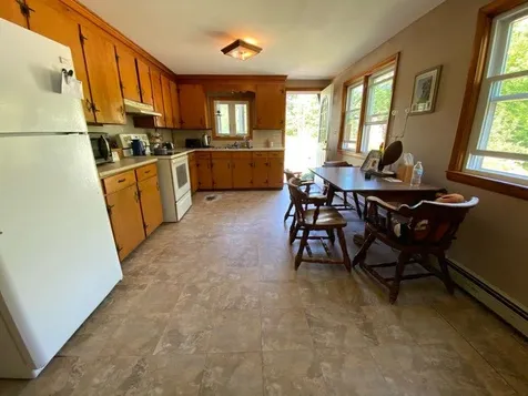69 College Road Wolfeboro NH 03894