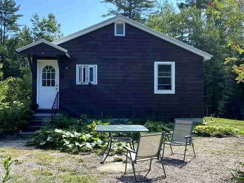 69 College Road Wolfeboro NH 03894