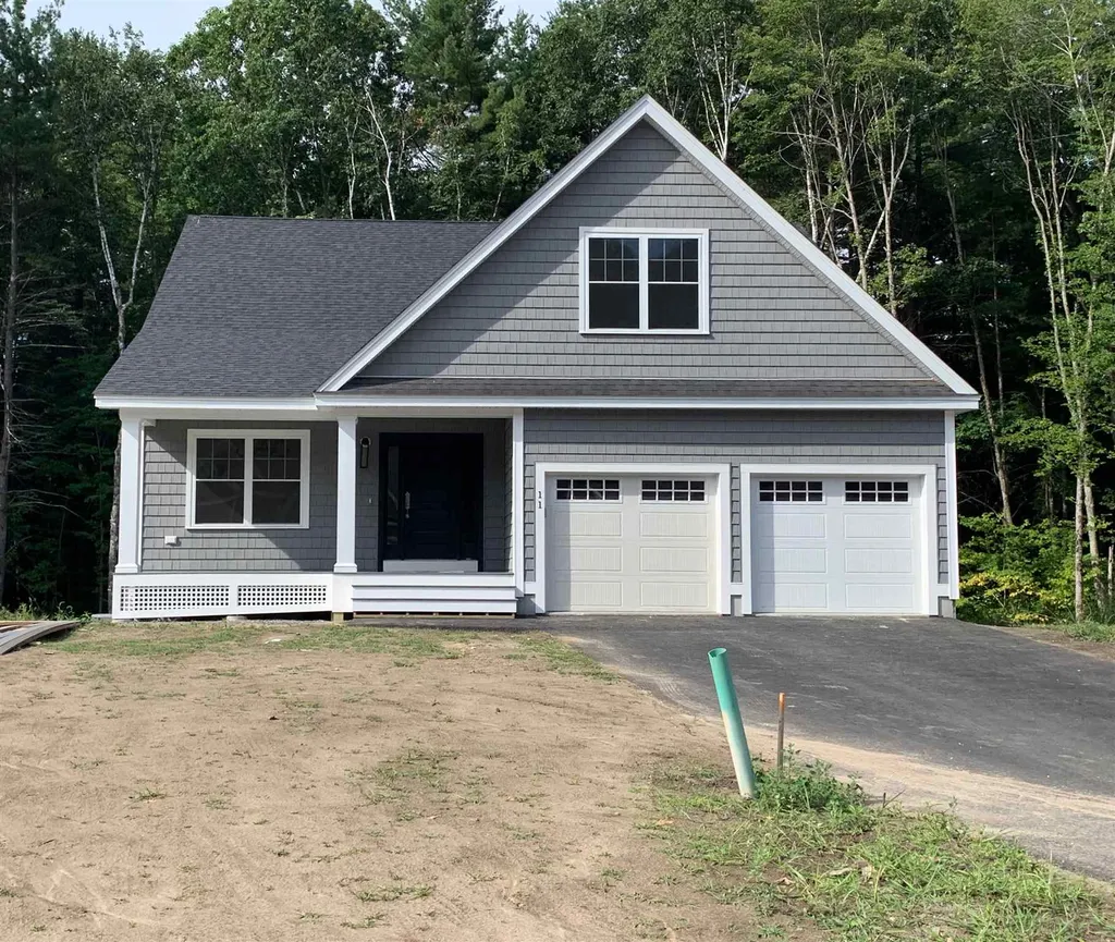 11 Conifer Way Salem NH 03079