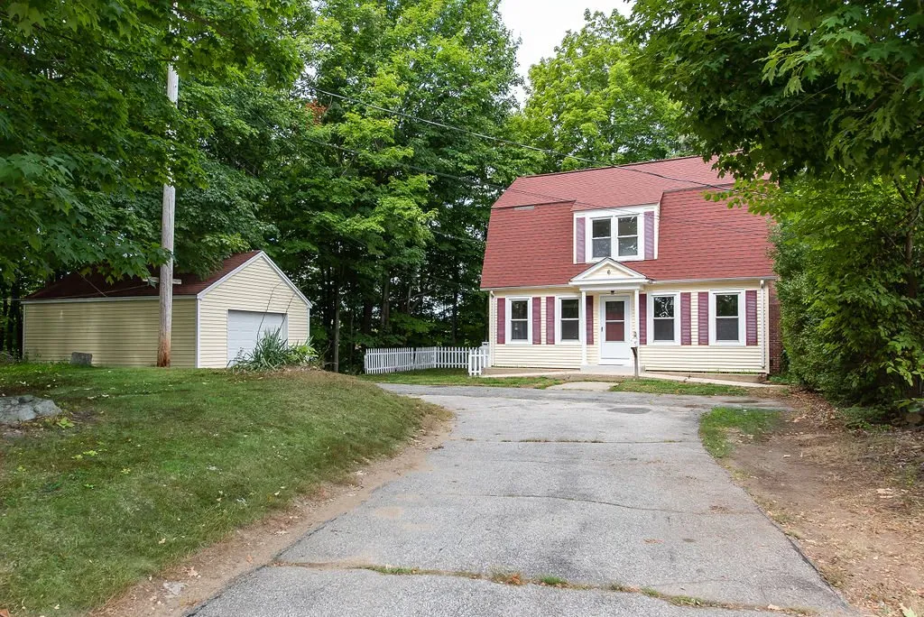 6 Granite Street Newmarket NH 03857
