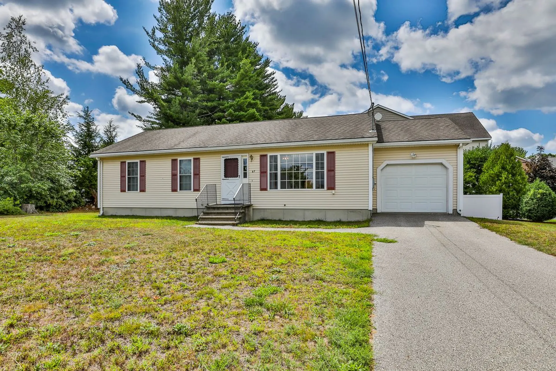67 Fordway Extension Derry NH 03038