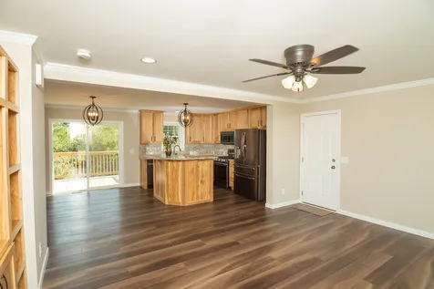48 Settlement Loop Kittery ME 03904