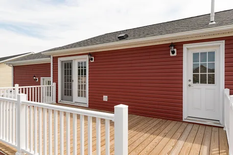 47 Settlement Loop Kittery ME 03904