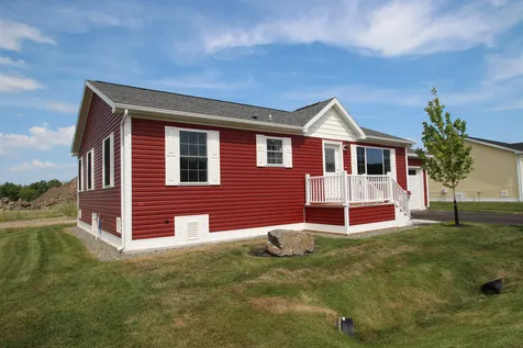 47 Settlement Loop Kittery ME 03904