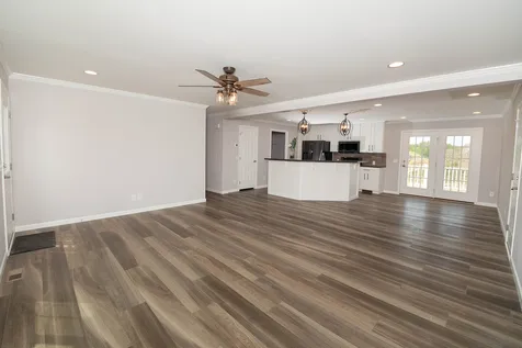 47 Settlement Loop Kittery ME 03904