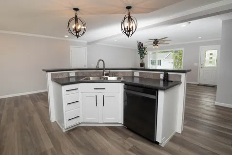 47 Settlement Loop Kittery ME 03904
