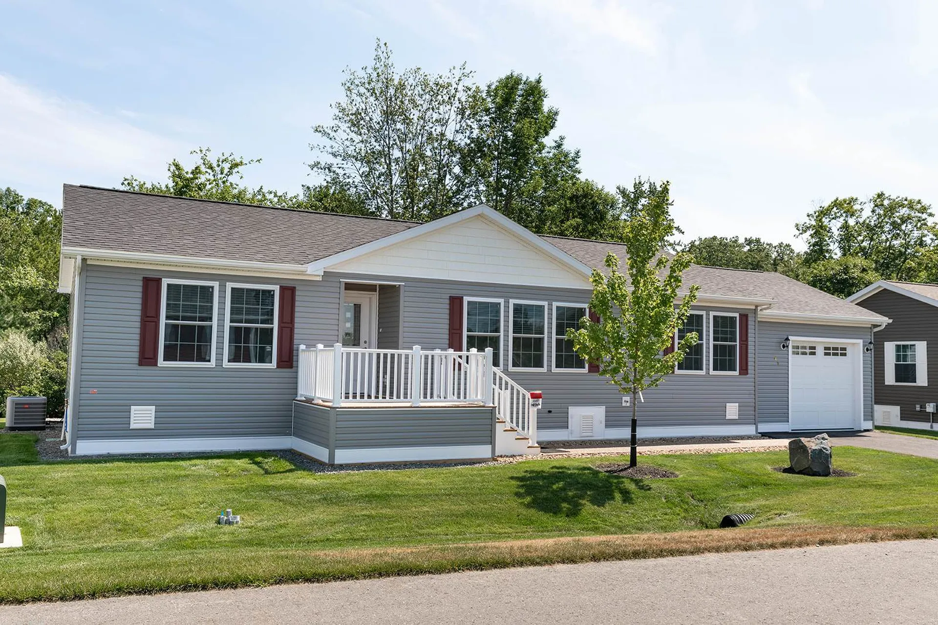 46 Settlement Loop Kittery ME 03904