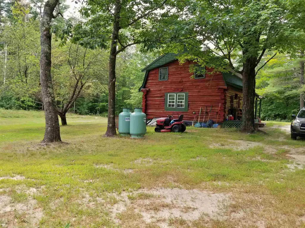 156 Elm Street Ossipee NH 03864