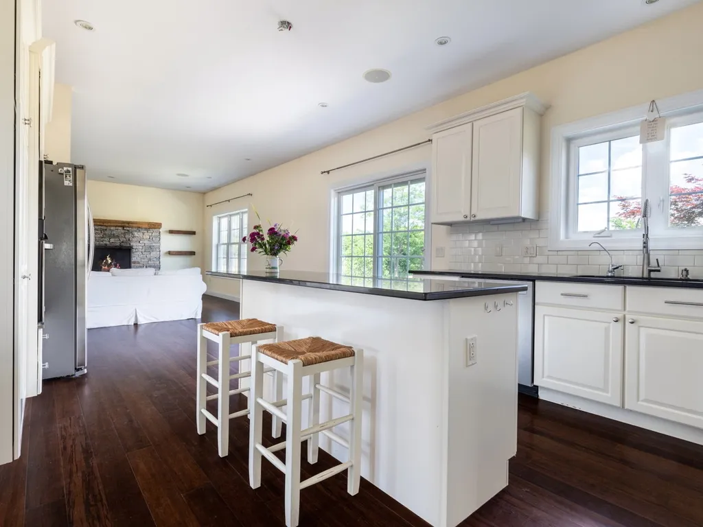 2 Vale Drive South Burlington VT 05403