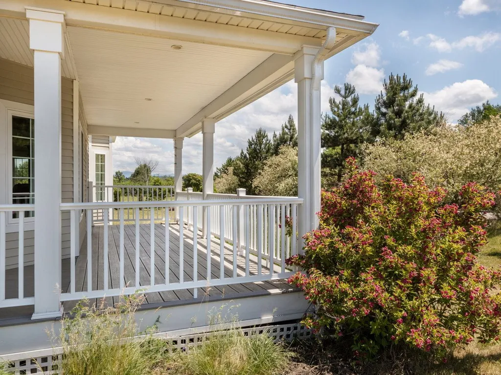 2 Vale Drive South Burlington VT 05403