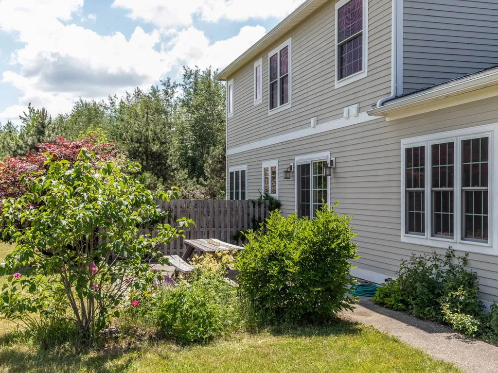 2 Vale Drive South Burlington VT 05403