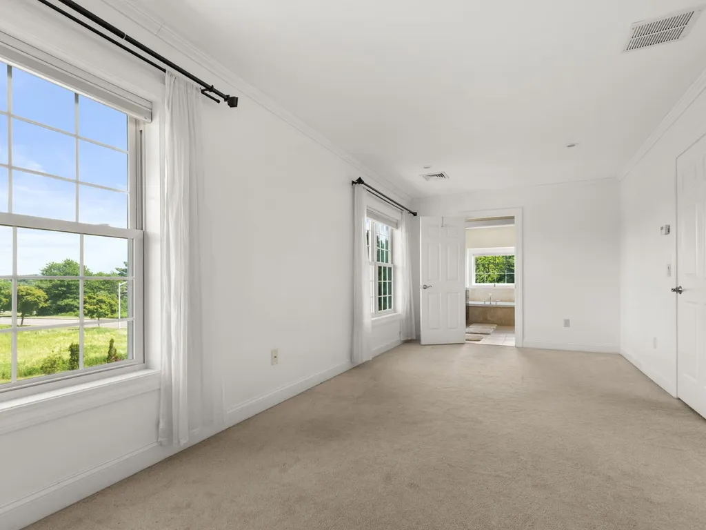 2 Vale Drive South Burlington VT 05403
