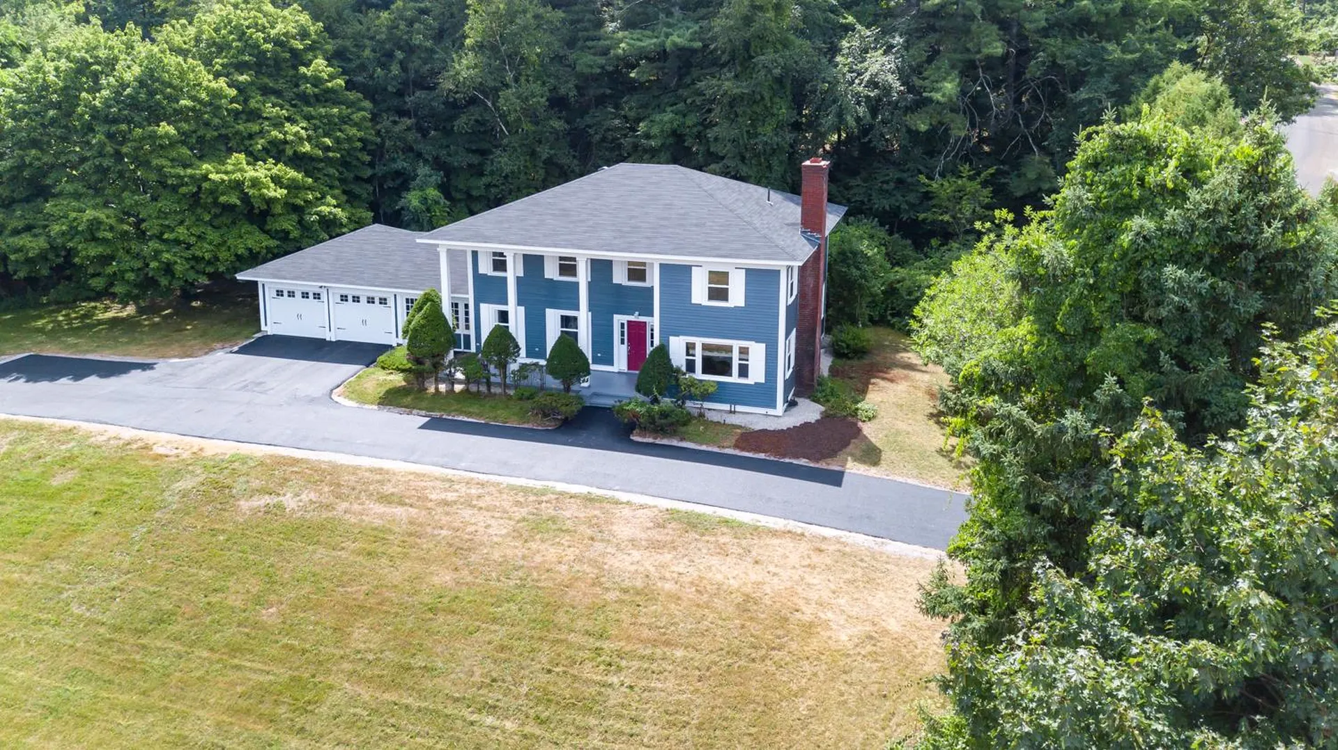 18 Pinecrest Drive Bedford NH 03110