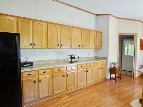 126 Easton Court Laconia NH 03246