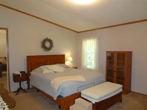 126 Easton Court Laconia NH 03246