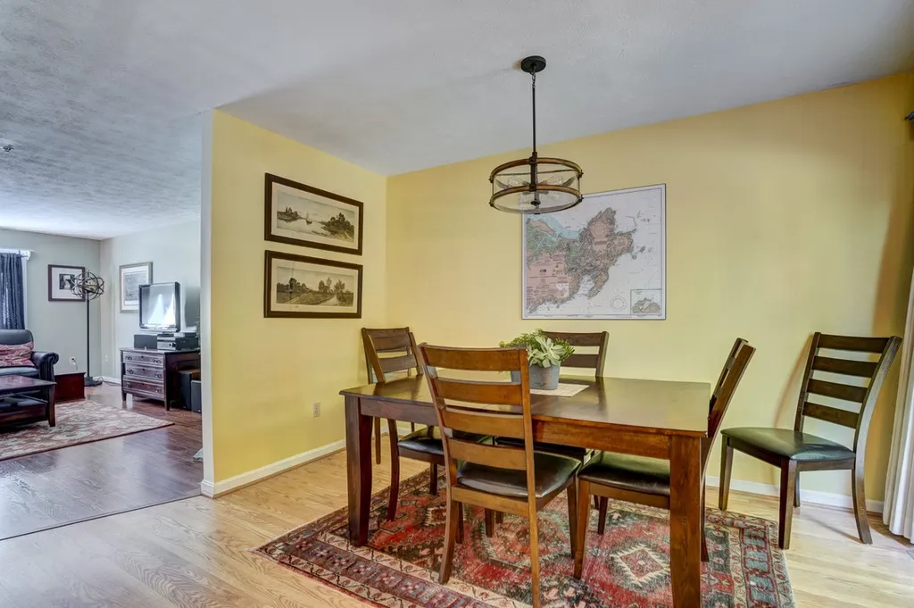 23 Shoalcreek Road Hudson NH 03051