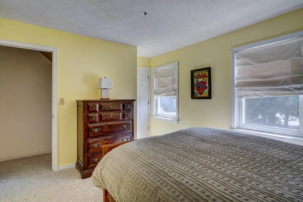 23 Shoalcreek Road Hudson NH 03051