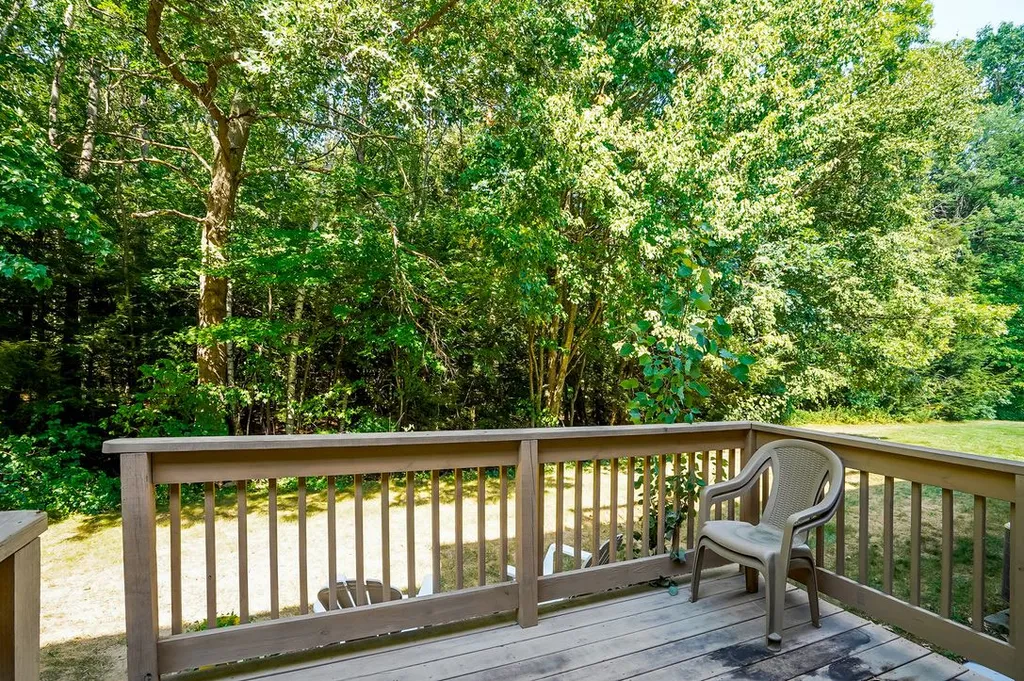 23 Shoalcreek Road Hudson NH 03051