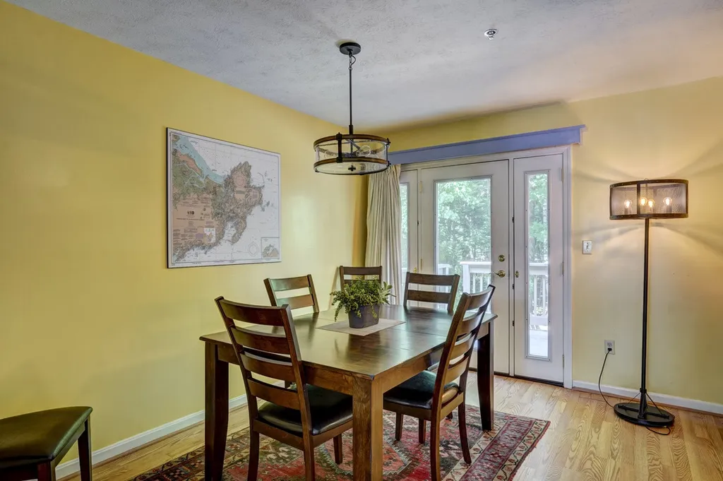 23 Shoalcreek Road Hudson NH 03051