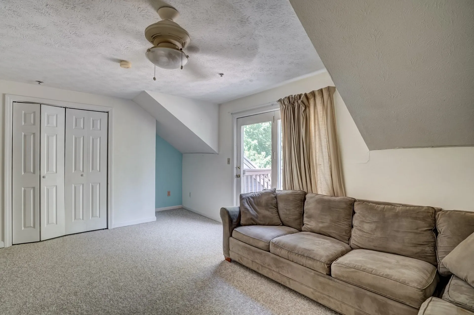 23 Shoalcreek Road Hudson NH 03051